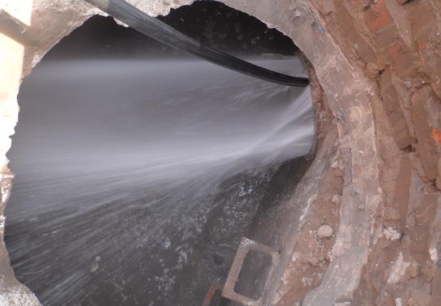 保定蠡县抽化粪池公司为您专业解答下管道清淤的知识